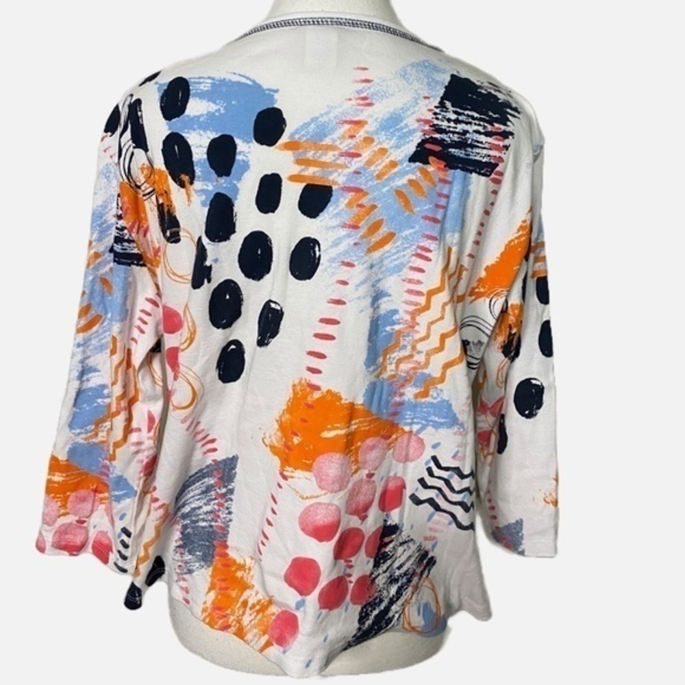 Jess & Jane‎ Dottie Scoop Neck 3/4 Sleeve Paint Splotches Top - Picture 2 of 6